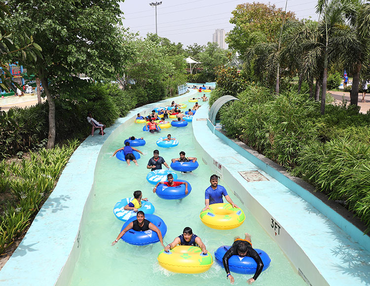 Lazy River relaxing 365m long drift canal at Worlds of Wonder