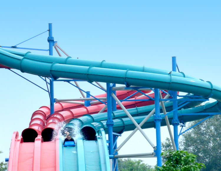 Turbo Tunnel vertical drop water slide at Worlds of Wonder Noida